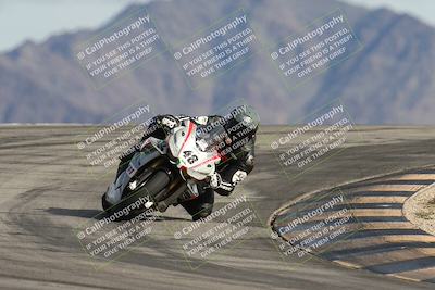 media/Nov-16-2025-Race Pace (Sun) [[8c5fa54630]]/Verified Riders/8-Turn 12 (120pm)/